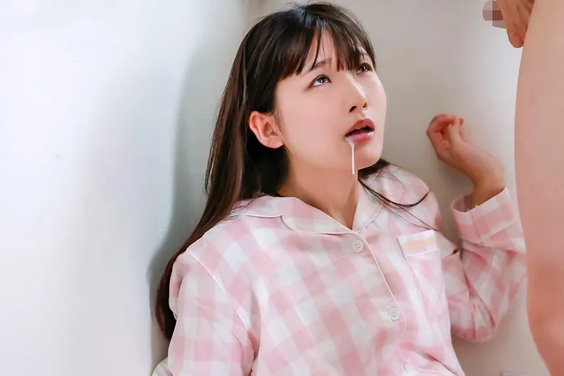 Anh trai ghen khi ghệ có gấu nên luôn bắt em ấy làm tình