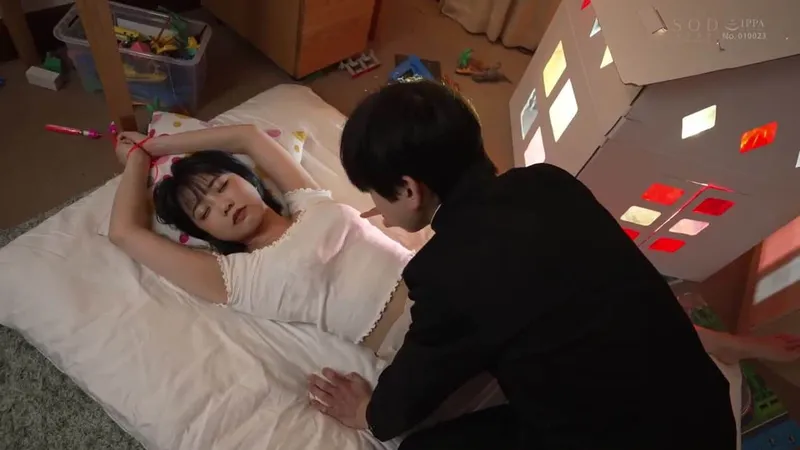 Trả thù anh trai thường xuyên bắt nạt bằng cách địt gấu anh ấy