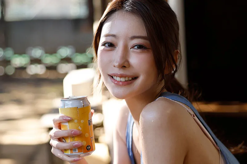 Làm tình chị nhà sát bên xinh đẹp khi về quê